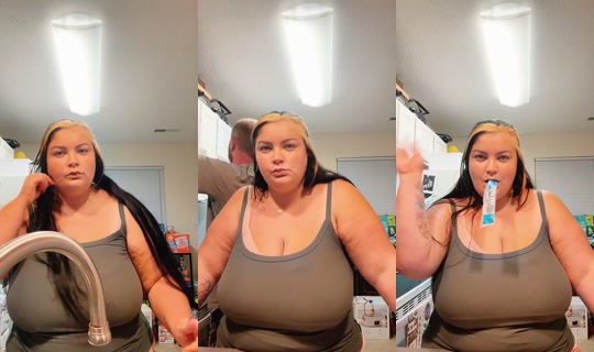 the_lashqueen TikTok Live — Aug 25, 2026, 11:43 PM