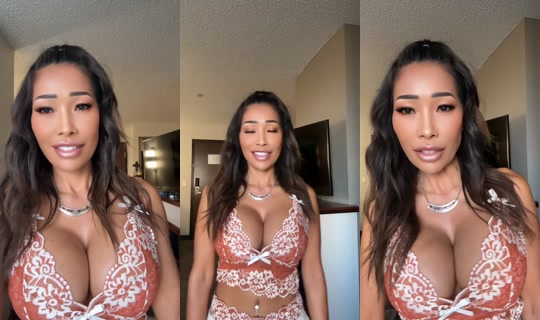 theanniesan TikTok Live — Oct 7, 2026, 4:05 PM