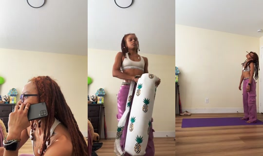 thebendypineapples TikTok Live — Oct 7, 2026, 11:03 PM