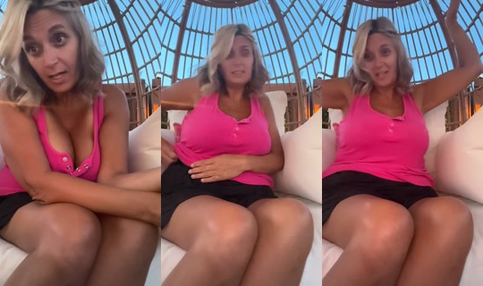 thehoneyhello TikTok Live — Aug 29, 2026, 2:53 AM