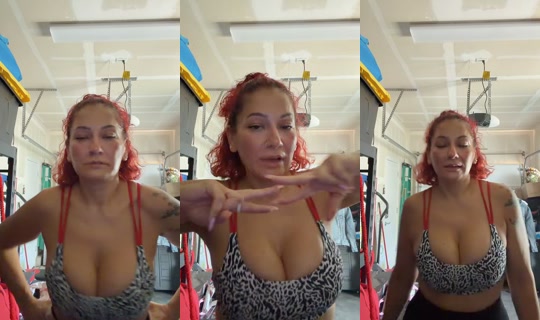 thepinkqueenb7 TikTok Live — Oct 2, 2026, 8:28 PM