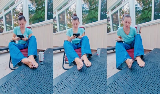 therealbeestinger TikTok Live — Oct 2, 2026, 1:43 PM