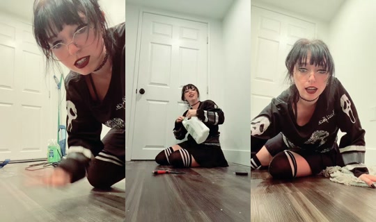 thesirenspoon TikTok Live — Oct 8, 2026, 6:22 AM