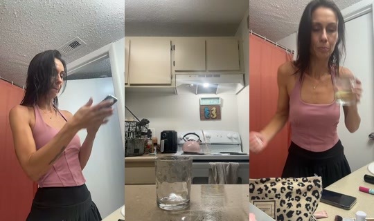 thetarotgirlfl TikTok Live — Aug 28, 2026, 10:20 PM