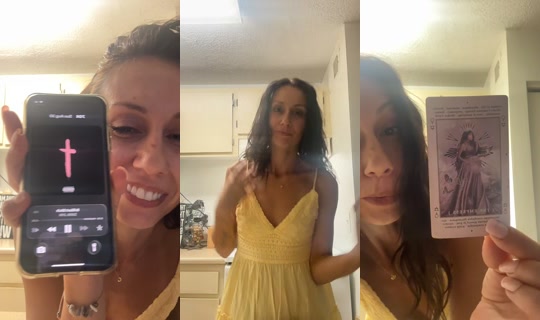 thetarotgirlfl TikTok Live — Aug 30, 2026, 11:04 PM