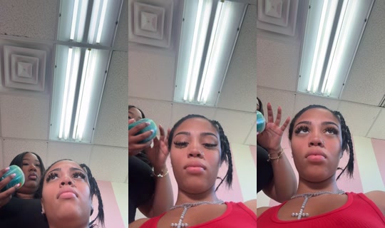 theycallmeleii3 TikTok Live — Aug 23, 2026, 6:26 PM
