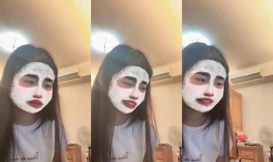 tin0707 TikTok Live — Aug 25, 2026, 3:49 PM