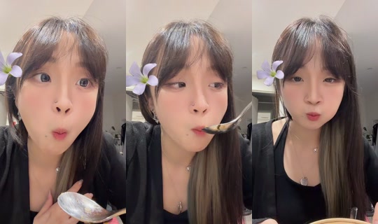 tmeow3323 TikTok Live — Aug 28, 2026, 11:52 AM