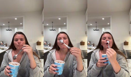 toriaanderson222 TikTok Live — Oct 2, 2026, 12:30 AM