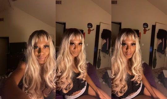 toriolaaa TikTok Live — Aug 30, 2026, 1:00 PM