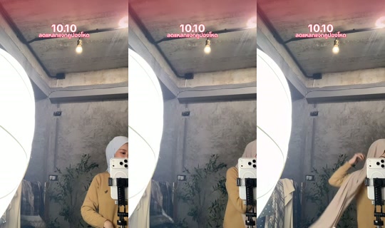 toritori.i TikTok Live — Oct 8, 2026, 3:14 PM