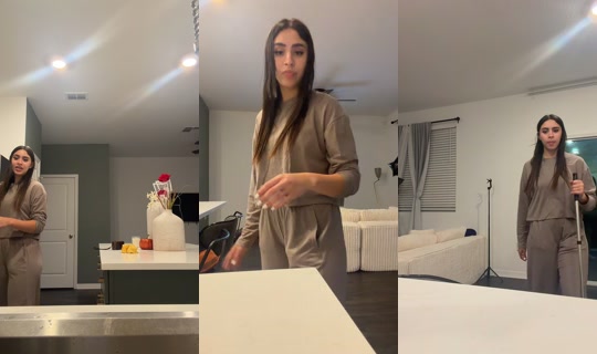 touukyoo_.1 TikTok Live — Oct 3, 2026, 11:14 PM