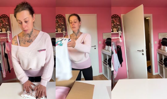 triene85 TikTok Live — Oct 3, 2026, 8:30 AM