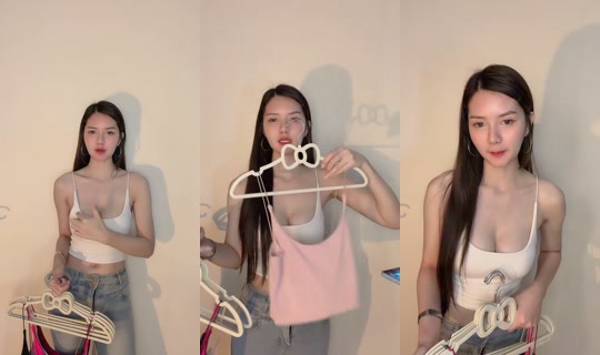 tulip1997 TikTok Live — Aug 22, 2026, 9:49 AM
