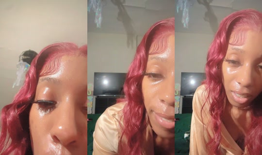 txyonna TikTok Live — Aug 22, 2026, 6:55 AM