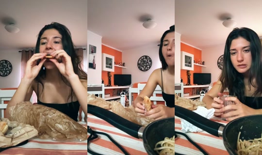 uau567890 TikTok Live — Aug 21, 2026, 5:56 AM