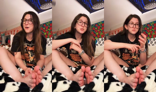 uh.rinaaaa TikTok Live — Sep 12, 2026, 3:21 AM