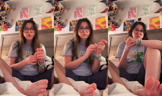 uh.rinaaaa TikTok Live — Sep 28, 2026, 1:01 AM