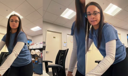 uknowitsliv TikTok Live — Oct 4, 2026, 4:46 PM
