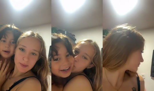 una.monita.linda TikTok Live — Oct 5, 2026, 8:24 AM