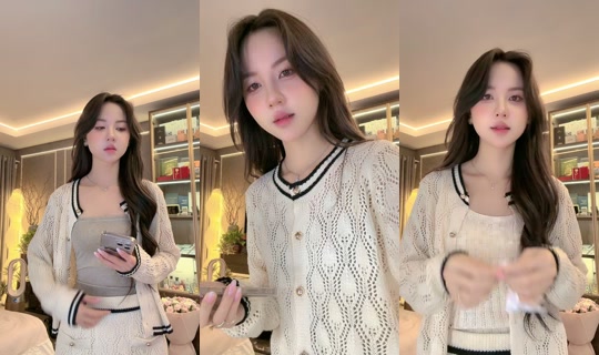 unieahri TikTok Live — Aug 26, 2026, 3:41 PM