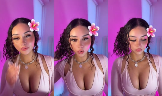 urfavvbratzzz TikTok Live — Aug 28, 2026, 12:22 AM
