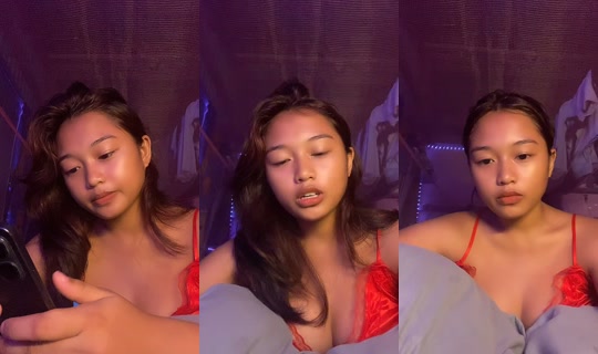 urprttyeng TikTok Live — Oct 2, 2026, 4:10 PM