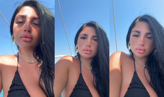 user111122.__ TikTok Live — Aug 21, 2026, 12:22 PM