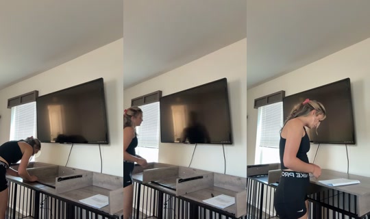 user573601776 TikTok Live — Aug 22, 2026, 1:15 AM