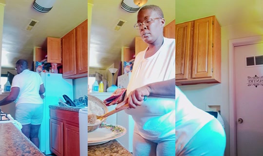 user697584727 TikTok Live — Oct 6, 2026, 6:04 PM