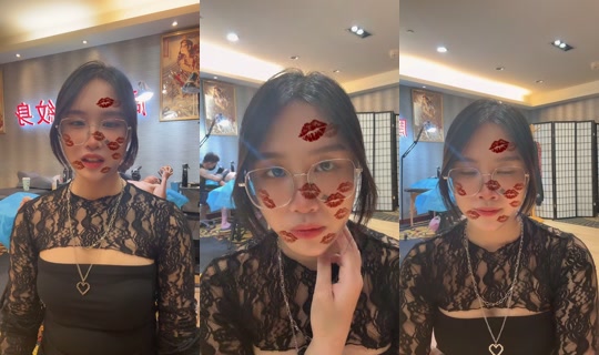 uyentama TikTok Live — Sep 25, 2026, 10:16 AM