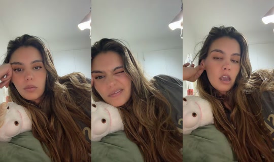 valentinarob22 TikTok Live — Oct 4, 2026, 4:18 AM