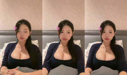 valerie.ryuu TikTok Live — Aug 31, 2026, 8:22 PM
