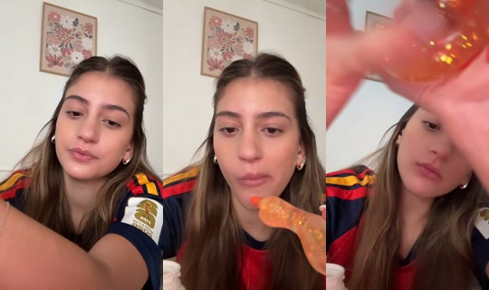 valeriiaacaro_ TikTok Live — Sep 2, 2026, 10:31 AM