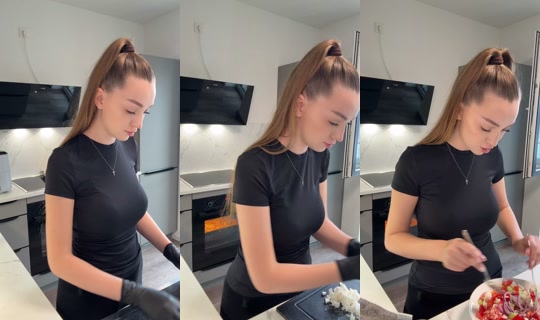 valiamaiko TikTok Live — Oct 1, 2026, 9:45 AM