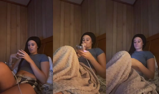 vallnicoleee TikTok Live — Oct 5, 2026, 6:52 AM