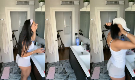vanefit_ TikTok Live — Sep 29, 2026, 11:49 AM