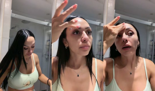 vanefit_ TikTok Live — Oct 5, 2026, 4:13 AM