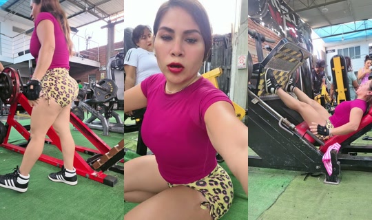 vanessa_30830 TikTok Live — Oct 7, 2026, 2:14 PM