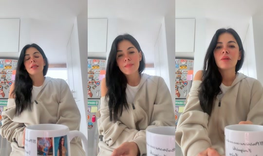 vanessaarias_oficial TikTok Live — Oct 6, 2026, 3:30 PM