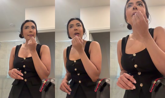 vanessaverdex TikTok Live — Aug 22, 2026, 1:58 PM