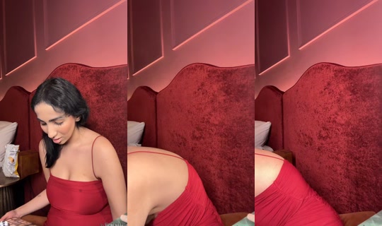 vayla_noir TikTok Live — Aug 28, 2026, 2:17 PM