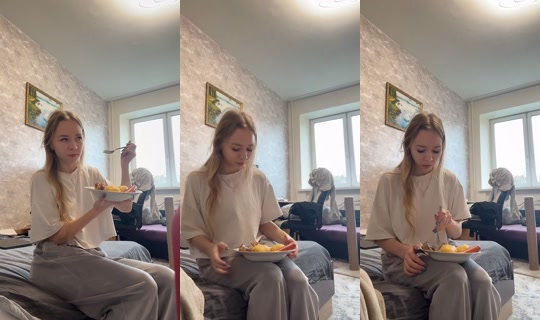 vi0la_ray TikTok Live — Oct 4, 2026, 8:56 AM