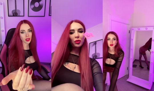 vickyfoxi TikTok Live — Oct 2, 2026, 2:55 PM