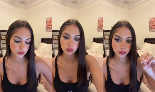 vickyshahak TikTok Live — Oct 1, 2026, 6:43 PM