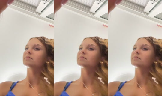 victoriiaa25_ TikTok Live — Aug 22, 2026, 11:46 PM
