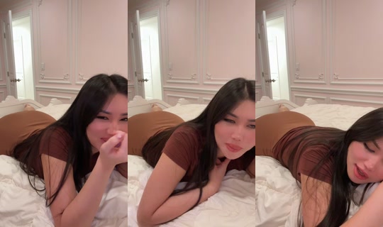 vietkitty26 TikTok Live — Oct 8, 2026, 5:11 AM