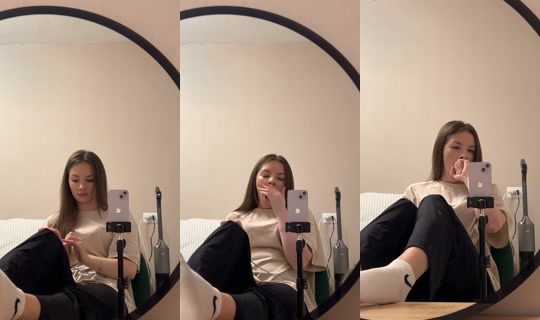 viktoryia_07_ TikTok Live — Aug 22, 2026, 7:37 PM