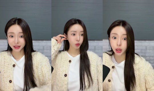 violet_000 TikTok Live — Oct 1, 2026, 10:03 AM