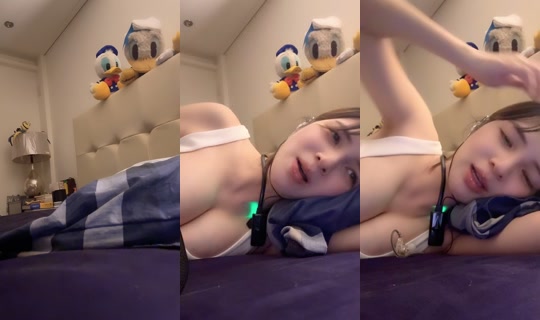 vivid122 TikTok Live — Aug 28, 2026, 4:51 PM